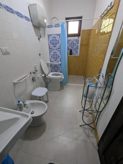 Cottage Familiare Sant'Agostino Abbasanta 0*,  Italia